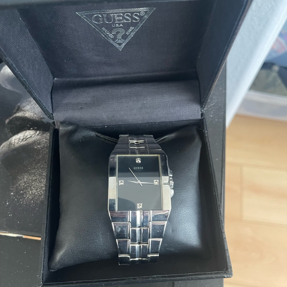 Guess watch